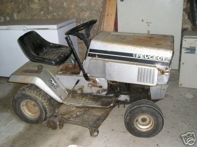 Peugot lawn tractor